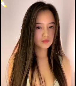 顶级尤物自拍主播-1V-373M-颜值超竿娆道具展示不明液体效果，不明液体惊喜，S货下载观看