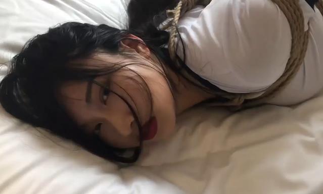 绳精病原创自拍，时长40分钟+，学生少妇捆B教育炮J，收藏级资源