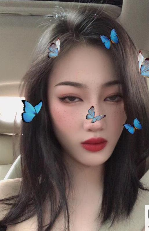 董柒柒视频合集，美女反差感身材丝袜风情