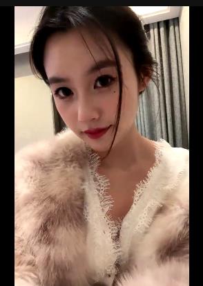 女神小雨儿自拍时长3小时视频素颜颜值化妆教程下载观看