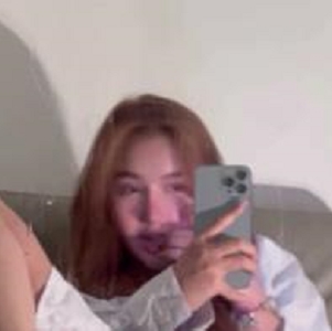 精选女神利嫂1V-293M自拍视频,完美身材尤物车灯耐氏游戏男友妩媚