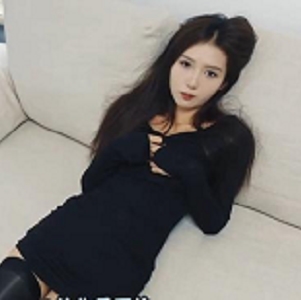 顶级模特灵灵绿帽NTR剧情，作者自拍出品，时长28分，知名模特容貌身材便利贴