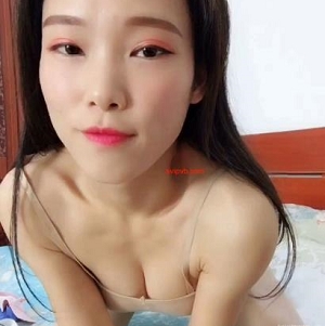 小雪儿小可可：火爆身材，惊艳声音，资源丰富直播