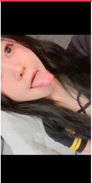南京美女大学生苏苏耶绝版合集，私房福利作品，线上一对一视频，身材经典，学妹风格，老司机连麦推荐