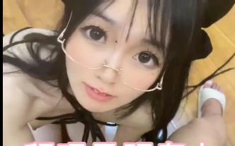 小凌兔子49V-3.4GS美女口B无保护CC黑丝强压S货观看