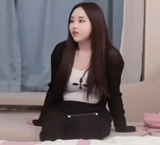 小飞精选妹子露脸合集，7个视频总大小4.9G颜值身材战斗力