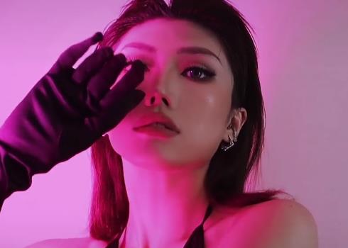 抖音网红lisa田心三水视频100个，共358分钟，国外版车头灯变装化妆