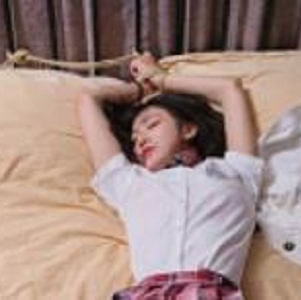 一米八大梨子债务偿还cos系列，5.9G视频资源