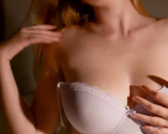 欧美女神AvrilxLust大pp超短裙身材曲线绅士福利视频16.1G