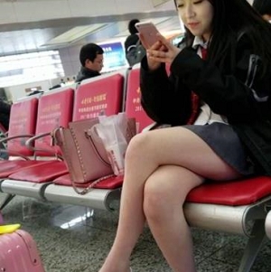 微胖清纯学生妹自导自演露脸资源，绅士必备，939MB