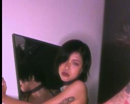 高颜值自拍视频，时长7分钟，包浆棍子和鼻环展示