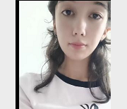 爆火厂妹宿舍CB清纯小姐姐自拍视频1V-509M44分钟