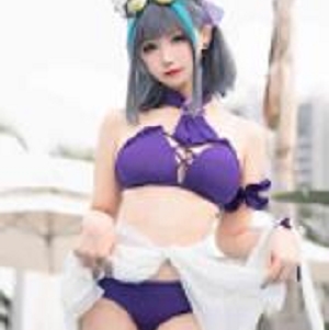 Momoko葵葵资源合集：7.3G高价定制私拍视频