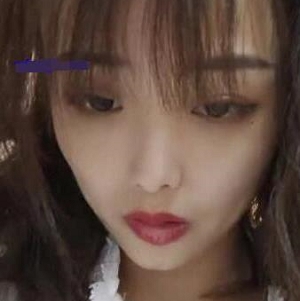 药皇主播晓可耐直播美眸勾魂绝版金主