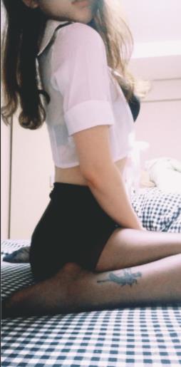 浮力姬恶犬酱：超人气美女VIP资源，绝版散播合集，大玉兔身材抖M气质