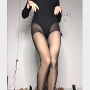 熟女大姐姐奈斯私人订制59个视频4.2G，长腿黑丝高跟资源