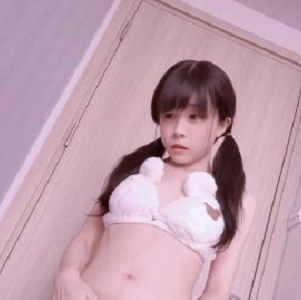 教室大宝贝自拍46分钟视频，观看下载！