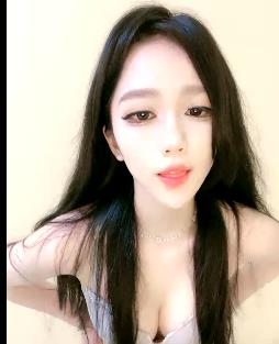 高颜值美女3V自拍作品,1.9G时长,不二子峰联合星空传媒打造,粉丝福利不露脸