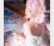 爆机少女喵小吉COS作品集合，屏保大放送！