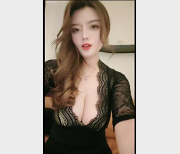 36D熟女战双雄，作者自拍，1V-1.5G，深渊巨兽，OK