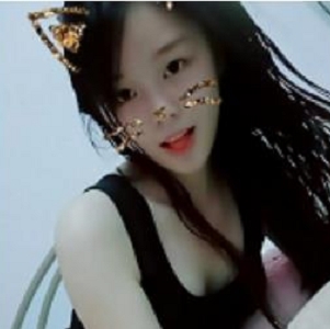 20张前女友自拍爆料合集，身材颜值超出众，1.8G资源等你来领！