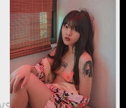 JVID美女asklin资源合集816MB，狂野风格纹身大腿诱惑