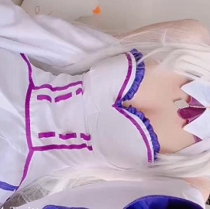 芋圆最新作品炮击2部，资源2V，407M