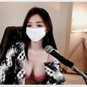 韩国女神李素婉直播视频资源13.3G，高清画质身材精选下载