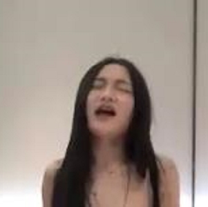 女探花系列：4V-2.5G自拍出品，mei nu an mo师G引男，粉丝C用嘴，妆容淡雅