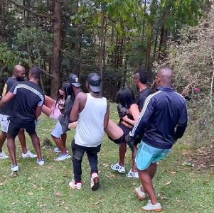 自由国JIsabellaUzcategui合集,3V画质,7.4G,欧美黑人团建系列下载观看