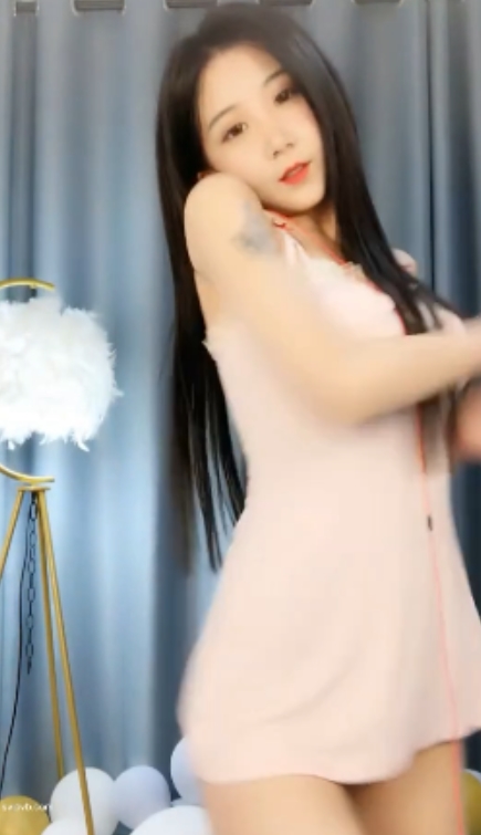 涵老师有尺度福利视频4.62G，诱惑舞姿没露脸，辨别真伪