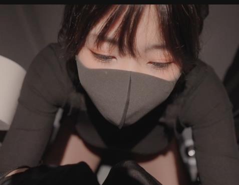 《夏威夷之恋》40分钟视频，玩偶姐姐自拍风采，怼脸上、吞金、爆弄全收录，推荐下载！