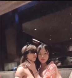 TS系列超美肤白微博网红张思妮酒店Csao nu床上弄卫生间后推车释放