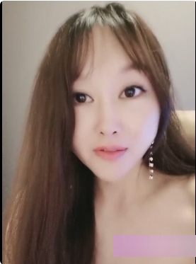 火热舞姬6柒：天然大罩杯E杯抖馒头热舞合集，视频大小91.36G