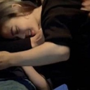 粉丝们带来更多精彩的表现！