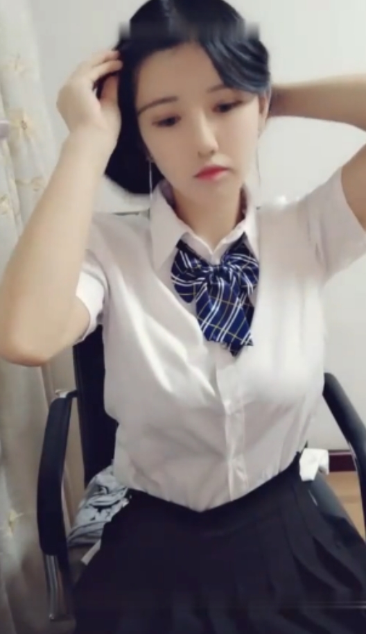 韩韩老师女神主播视频合集，57个视频总大小23.6G，百度云百度盘转载搬运