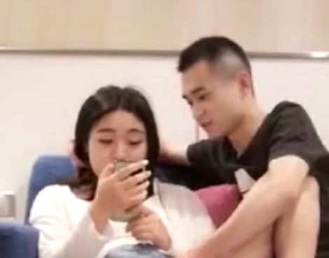 小瑜寻欢记:镜头前的抠动之旅,6-29/6-30资源日期,超清精品录制