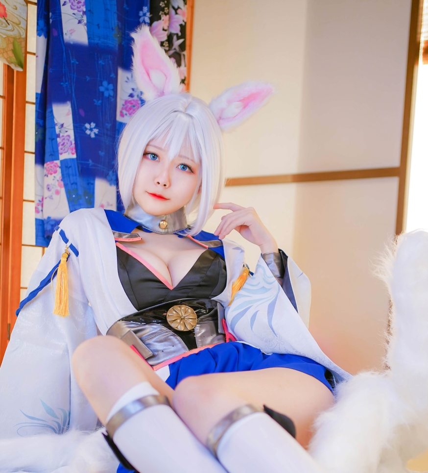 Arty亚缇cos作品59套7g：网络收藏热议