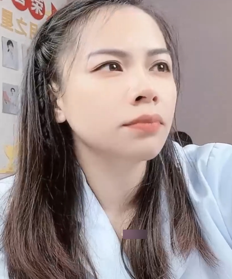 [转载搬运] stripchat新女神，办公室里的给力，【wenwen1688】，优质双女，互动互摸 [5v+4.9g][附件下载]