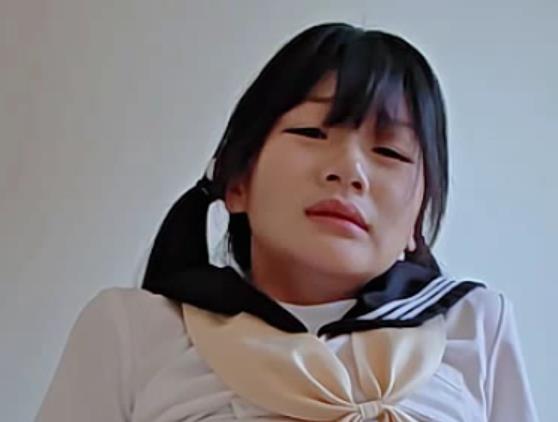 19岁小妹自拍4部视频，35分钟总时长，火爆全网重庆DOM永夜