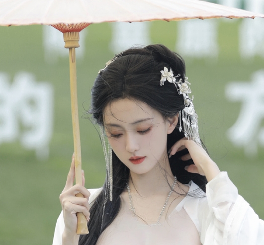 [自行打包] 去衣合集 古风 周姐你的欲梦井川里予菠萝赛东山海观雾等 [32p+40m][百度盘]