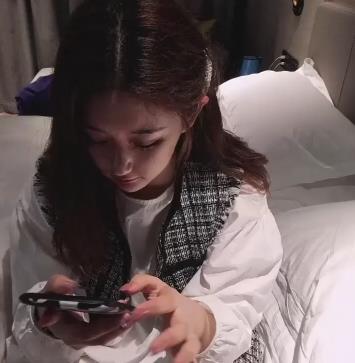 全程露脸抖音网红小甜甜最新合集1V520M,广州舞蹈学院大学生,富二代资源,精彩剪辑!