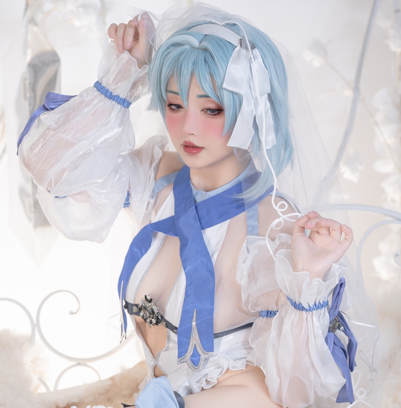 大罩杯coser云烧福利合集323V9.54G，自行打包