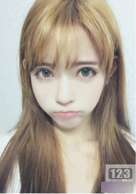 萌妹子直播合集《嫩嫩小姐姐姐》2集1G，粉嫩可爱风格