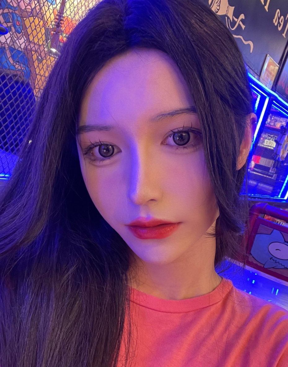 TS百度盘伪娘脸长TS伪娘酱酱整理合集22V940M,老王直播打包分享