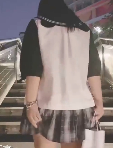 某推沙耶妹妹穿环口味重合集30部1.6G超值典藏