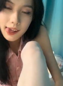 小椒街头盯送实拍珍藏版5部600M