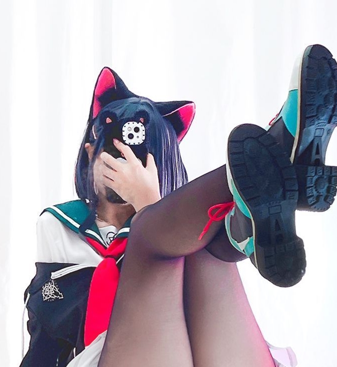 cos福利合集Ayame网络分享32部1.95G漂亮诱惑