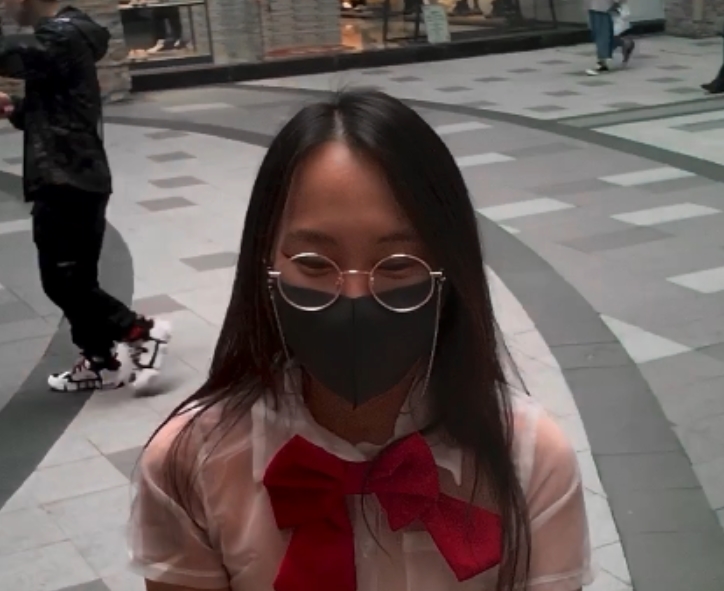 推特神作FSS冯珊珊私拍劲爆大补包44G44套