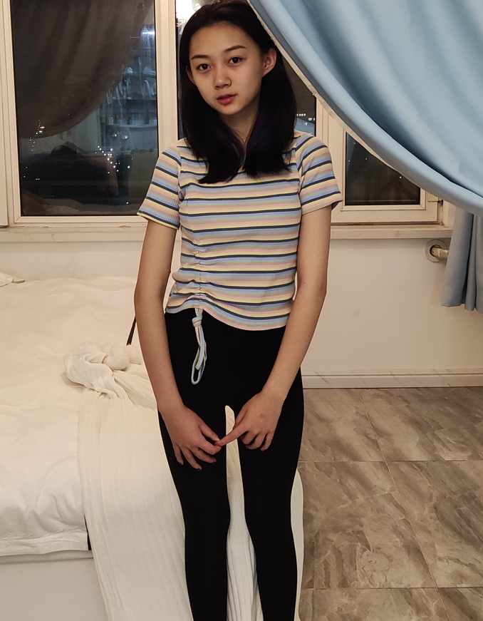 约拍刘兵校园作品49套19G精品